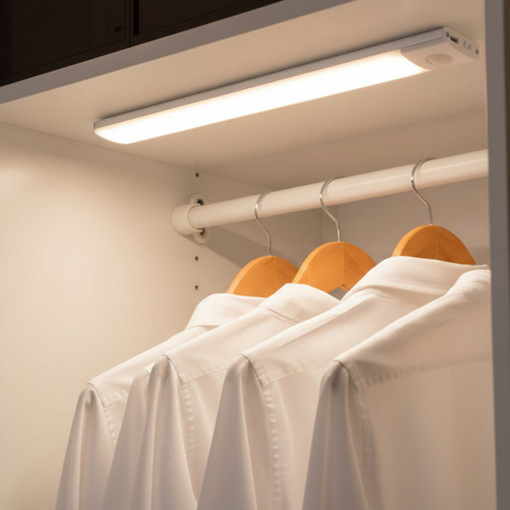 DOLDIS Wardrobe Lighting – Smart Lighting with Motion Sensor