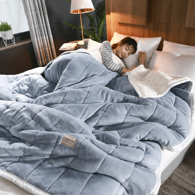 Soft Winter Blanket – Warming Comfort for Cold Days