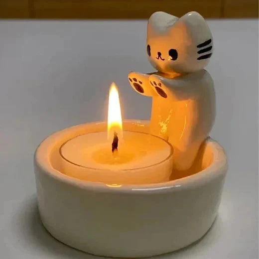Cute cat candle holder - Cat by the campfire